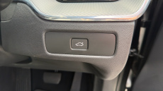 Volvo XC60 2.0 B5P Plus Black Edition 5dr AWD Geartronic Petrol Estate